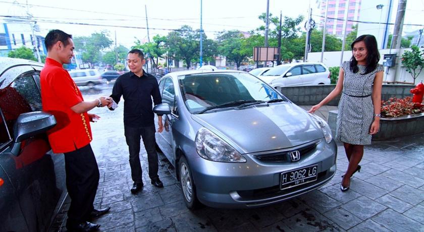מלון @Hom Semarang Simpang Lima מראה חיצוני תמונה